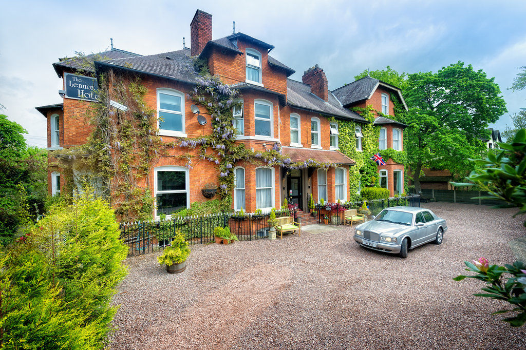Cheshire Hospitality Ltd T\/A Lennox Lea Studios & Apartments Sale Kültér fotó